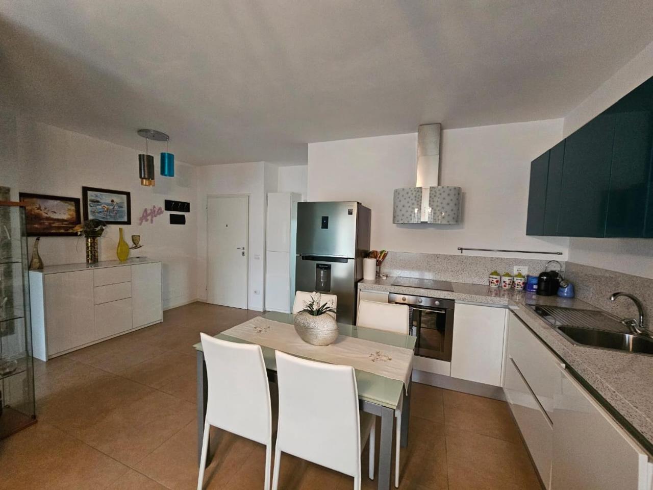 Sea&Sun&Sand Cosy Apartment In Durrës Eksteriør bilde